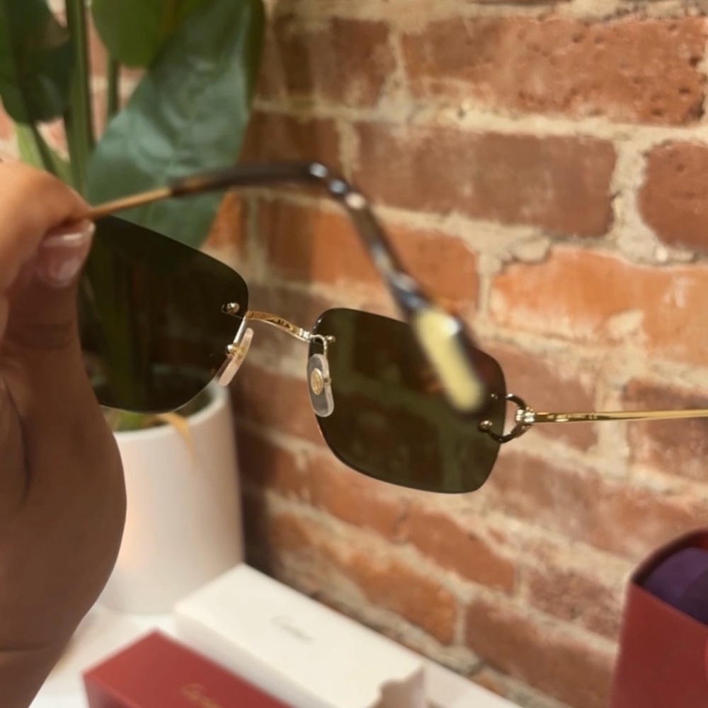 Cartier - Picture 3 of 4